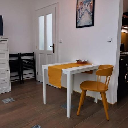 Apartman Augustin ยีชิน ภายนอก รูปภาพ
